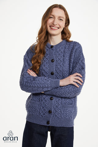 Aran Zopfstrick Wollweste mit Knöpfe blau