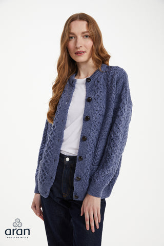 Aran Zopfstrick Wollweste mit Knöpfe blau