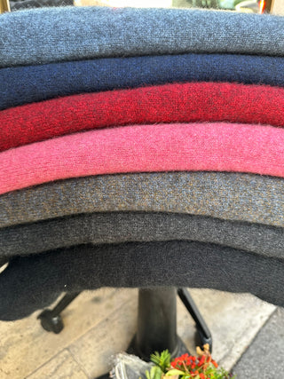 Noble Wilde Poncho/Cape aus Merino Possum Sangria rot