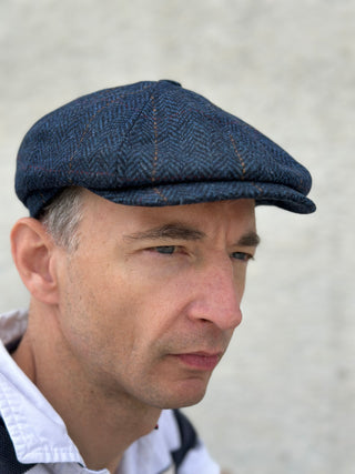 Driving Cap Irische Tweed Kappe dunkelblau Fischgrät