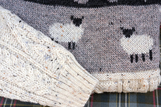 NEU Pullover Schafe in Bergen Aran Zopfstrick