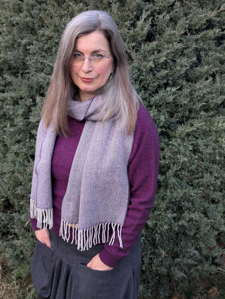 Donegalgarn, Cashmere & Seide Schal Fischgrätenmuster purple lila